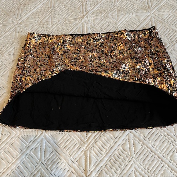 Free People Annalise Sequin Mini Skirt Size 10 - Picture 6 of 11